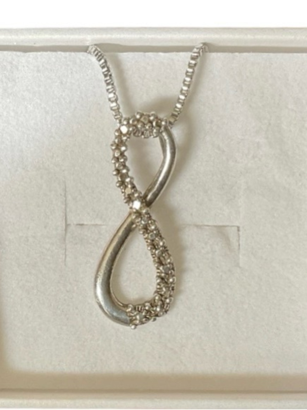 925 Sterling Silver Diamond Accent Infinity Necklace 18" Italy
